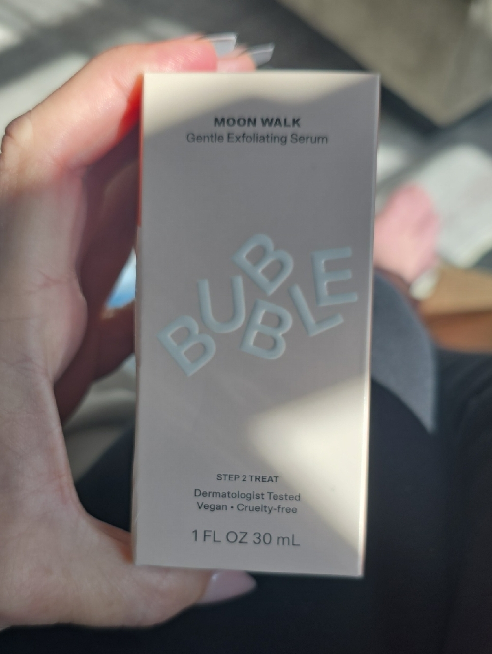 Bubble Moon Walk Gentle Exfoliating Serum - Pale Pink